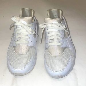 nike air huarache white kids 6.5